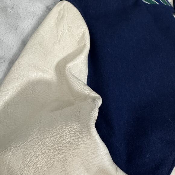 Seahawks Jacket Size 42 Authentic - Picture 6 of 14